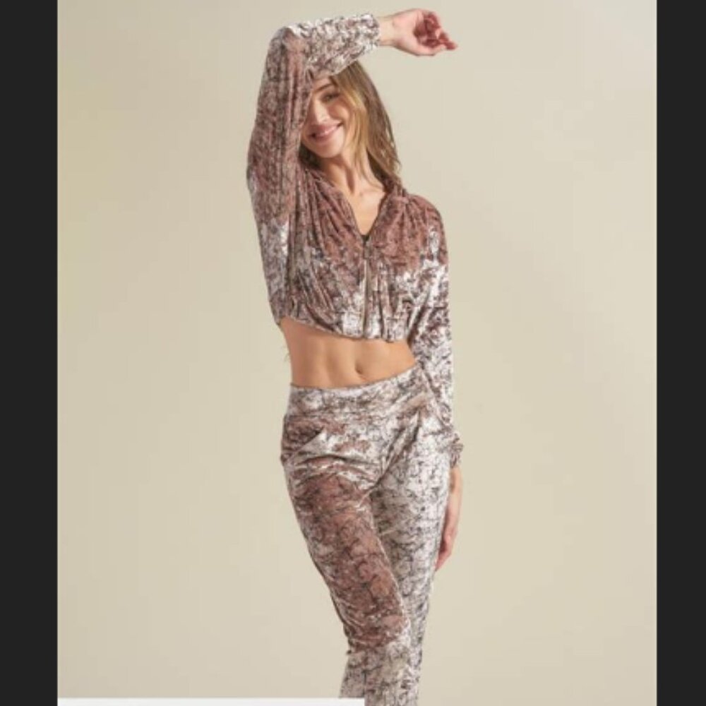 NWOT SpiritHoods Tree Of Life Velvet Cropped Jacket & Jogger Set Size Small